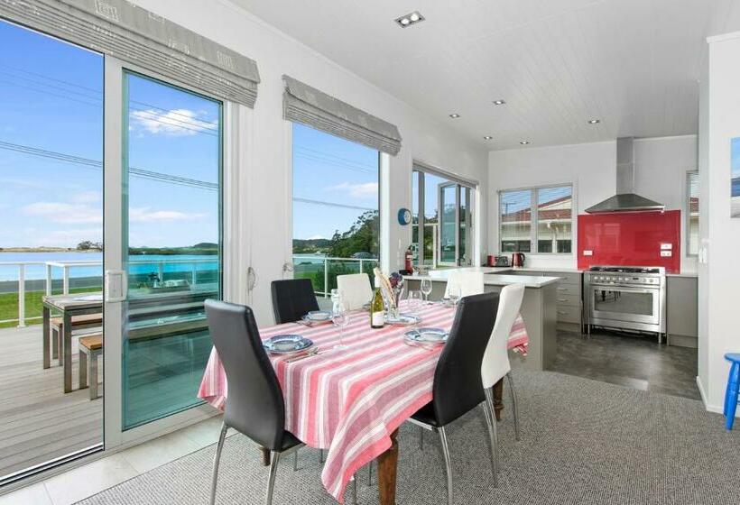 Kingfishers Landing   Ngunguru Holiday Unit