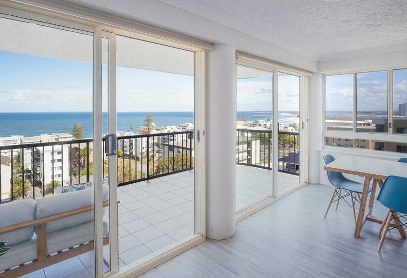 Kings Beach Coast And Glasshouse Views A