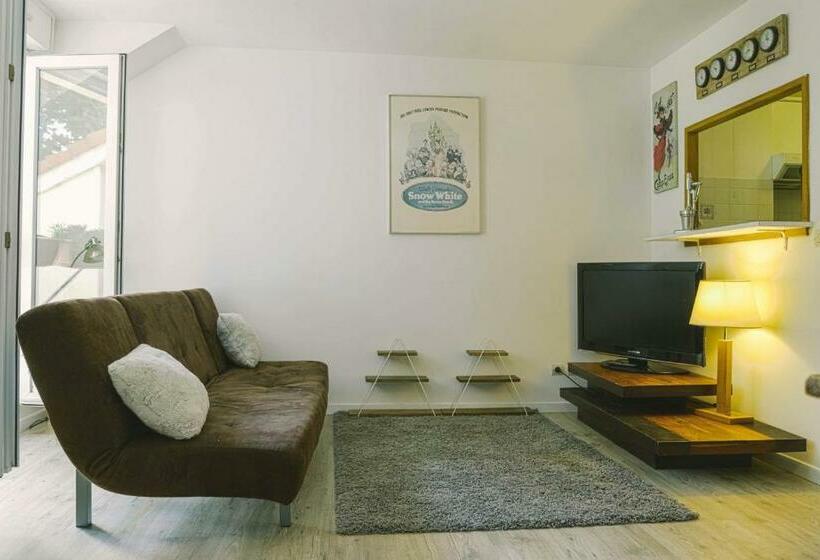 Luka S Charming Apartment Near Disneyland