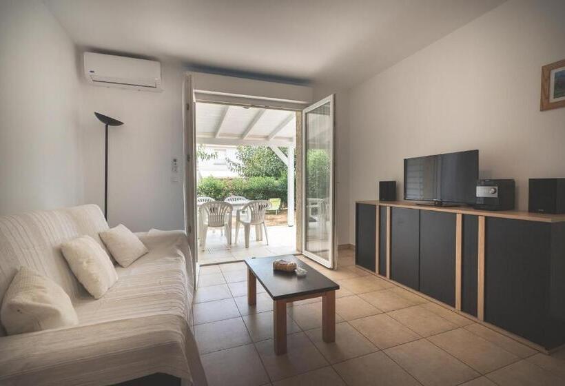 Maison à Cervione Prunete Jardin Piscine Accès Direct Plage