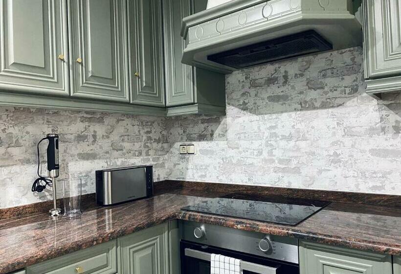 Piso Céntrico 120m2 + Parking Propio