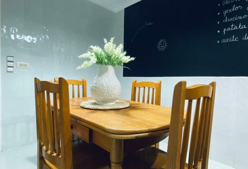 Piso Céntrico 120m2 + Parking Propio