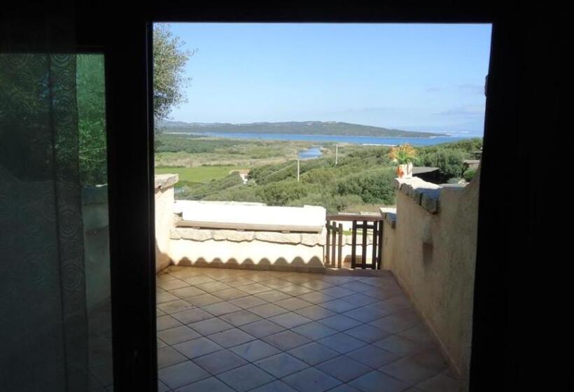 Porto Pollo Wind & Love