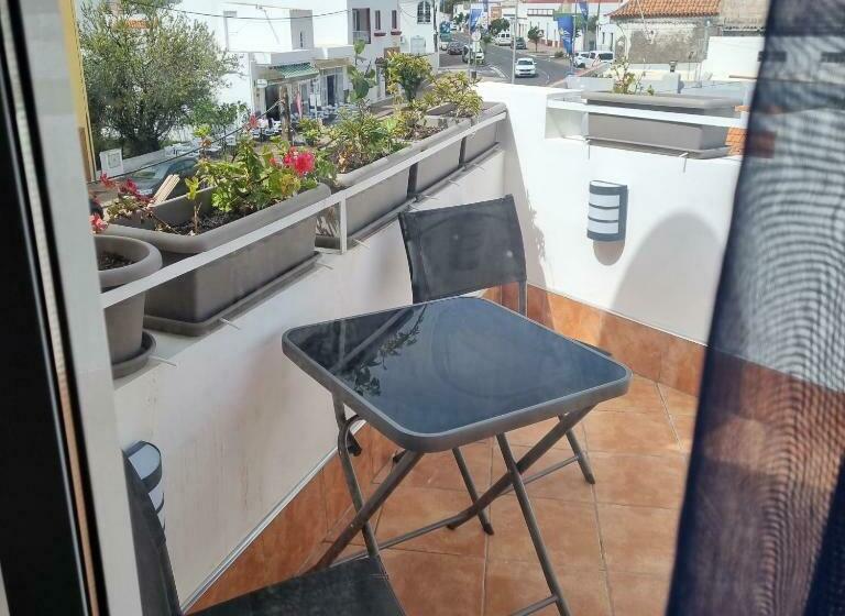 Santiago Del Teide Room