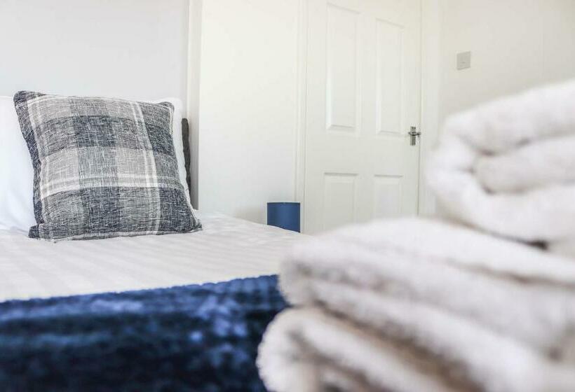 Sea Crest Retreat   Modern   2 Br   Sa   By The Sea