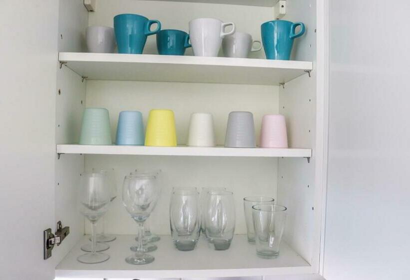 Sea Crest Retreat   Modern   2 Br   Sa   By The Sea