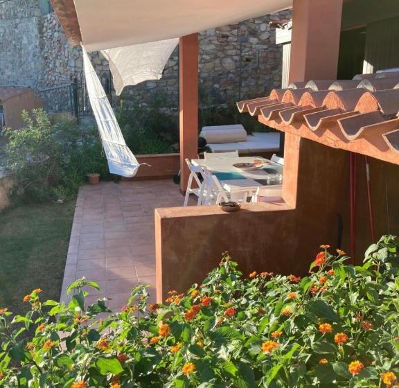 Villasimius Il Patio Sul Porto