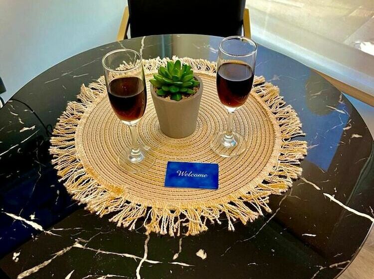 Apart Hotel In Downtown Santiago Historic Center