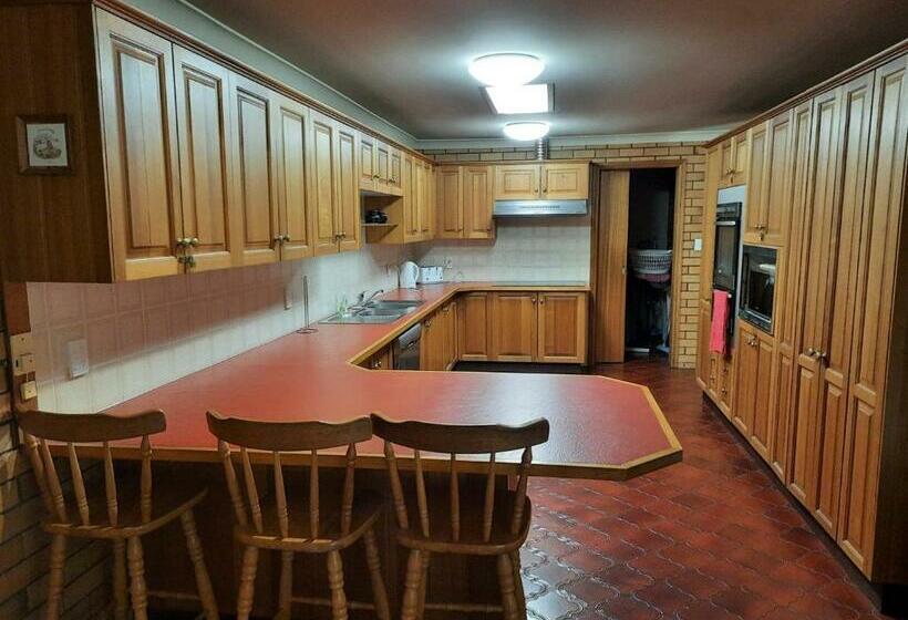 Baywatch   Bring Your Own Linen