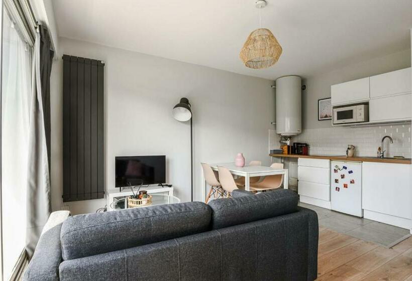 Beautiful Apartment With A Balcony In The Heart Of Lille   Welkeys