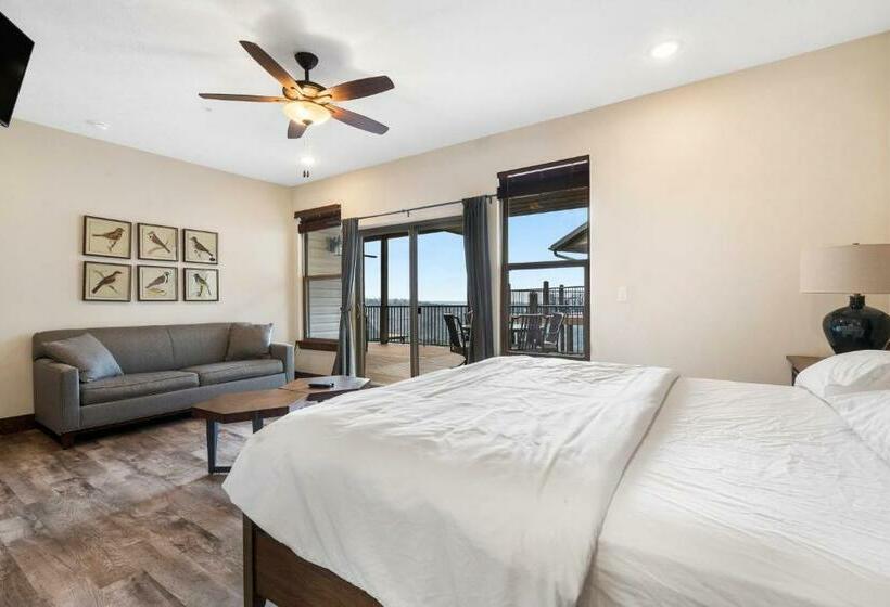 Beautiful Branson Lodge Close To All The Action