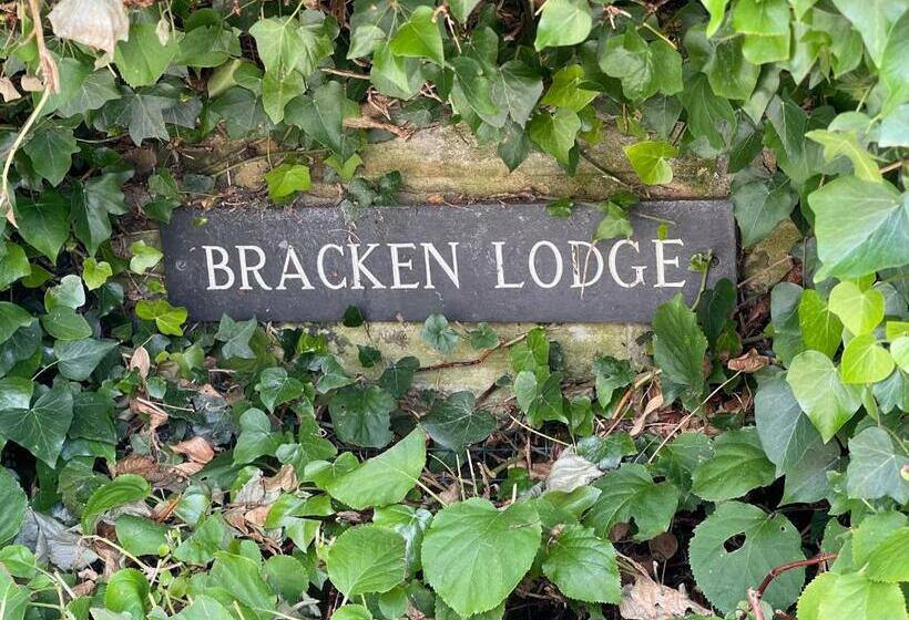 Bracken Lodge