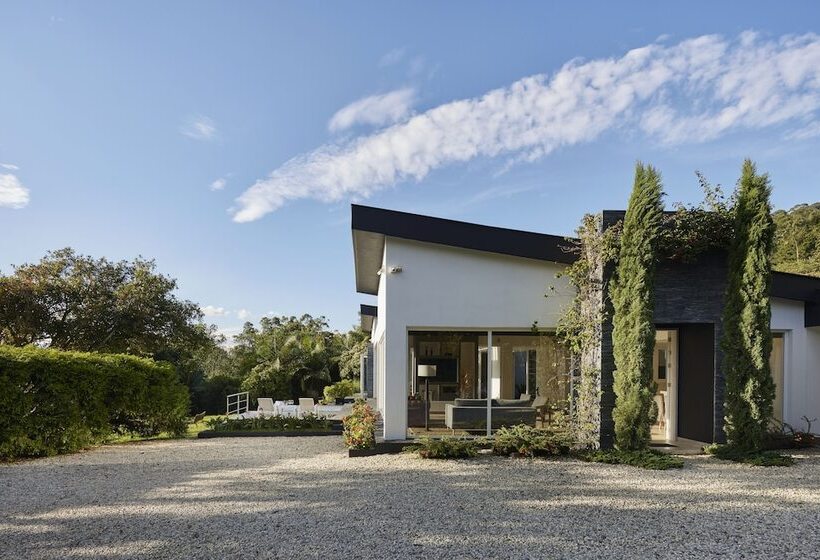 Deluxe Casa Tulkana Mountain Villa Roman