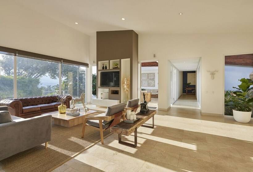 Deluxe Casa Tulkana Mountain Villa Roman