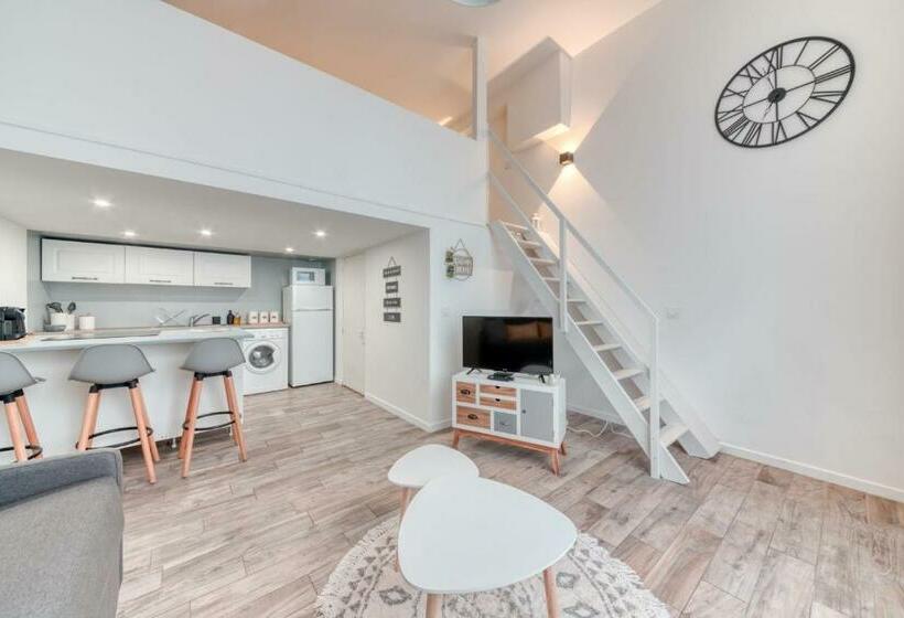 Guestready   Chic Duplex In Villeurbanne