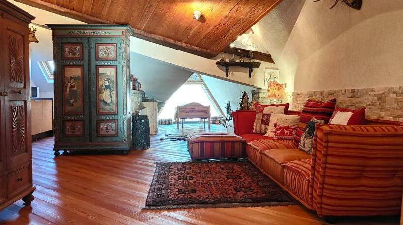 Hostdomus   Weekend Apartments