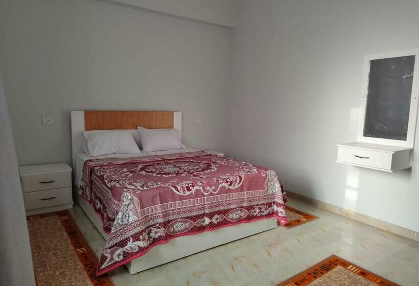 Lemon Tree House, New Spacious Apartment