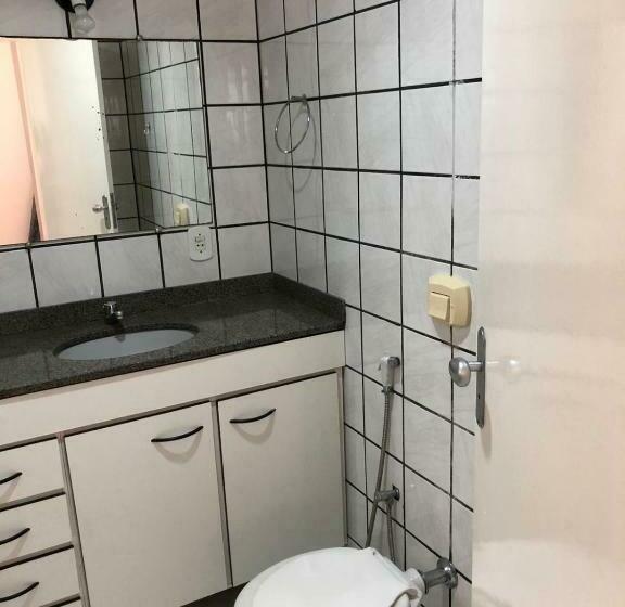 Lindo Apto Na Quadra Do Mar Na Praia Do Morro Com Ar Condicionado