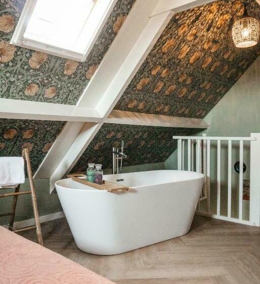 Logement Cornelia Tholen, Zeeland