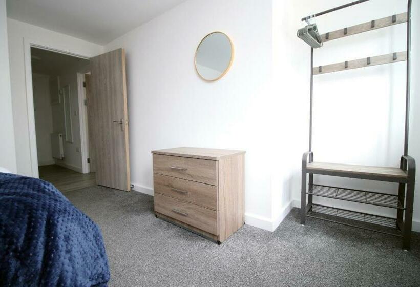 Luxury City Loft Apartment! Great Location