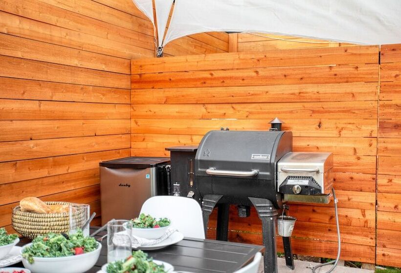 Ramsey By Avantstay Modern Character Home In Austin W/ Pool!