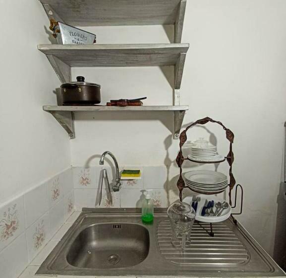 Acogedor Independiente Casa Jh B