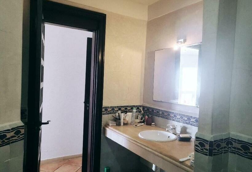 Appartement Spacieux Vue Sur Mer