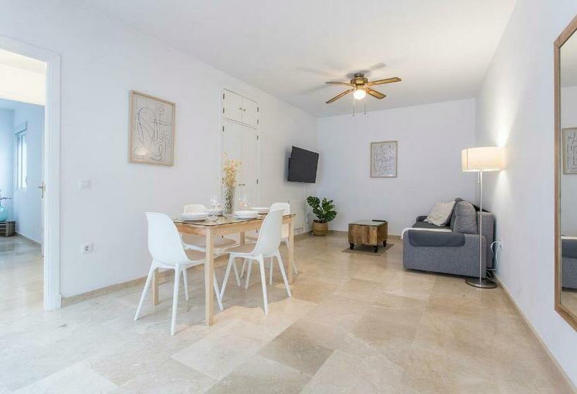 Azvalia   Larga 112 Abono Parking Gratis