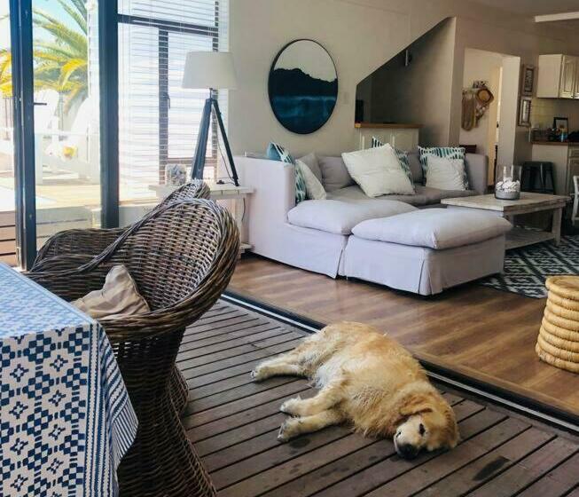 Beach House Mosselrivier