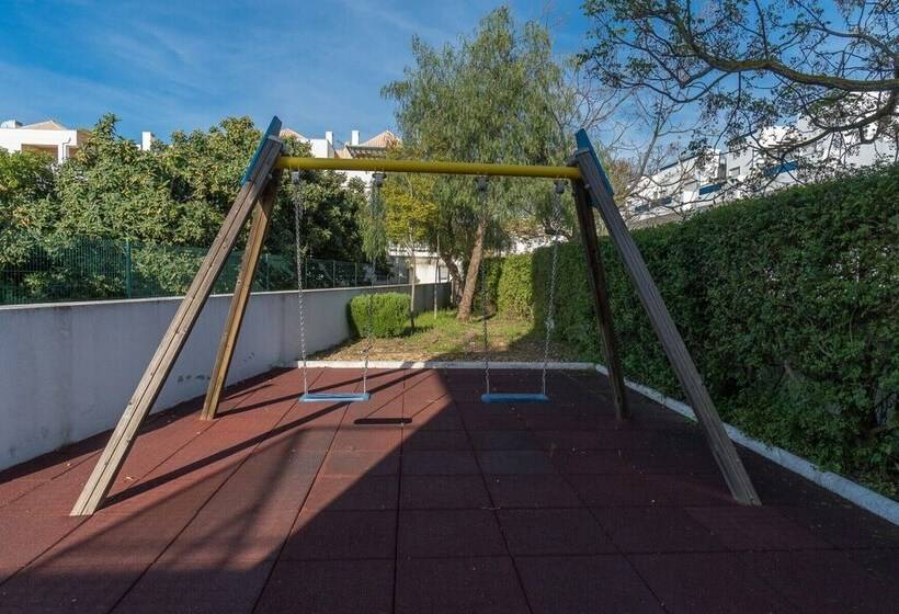 Beautiful Apartment With Terrace And A Pool