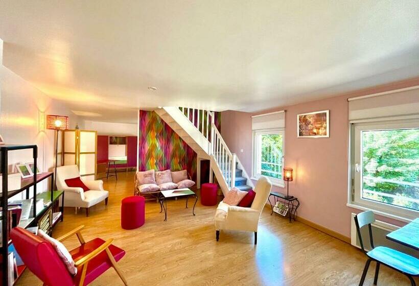 Bernardine   Hyper Centre Reims Parking Inclus