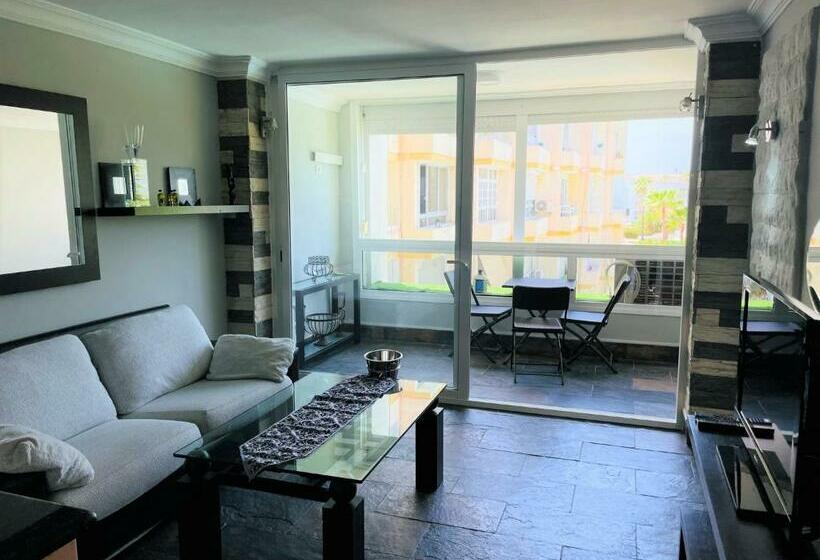 Lizards Lounge   Tanife Apartment Beim Yumbo