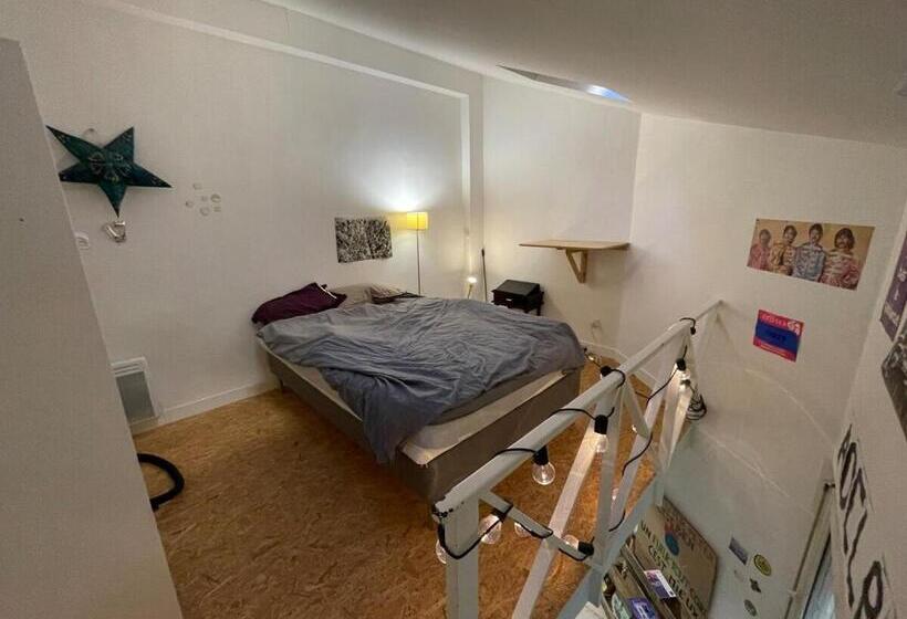 Maisonnette En Duplex 25 M2, Pantin Porte De Paris