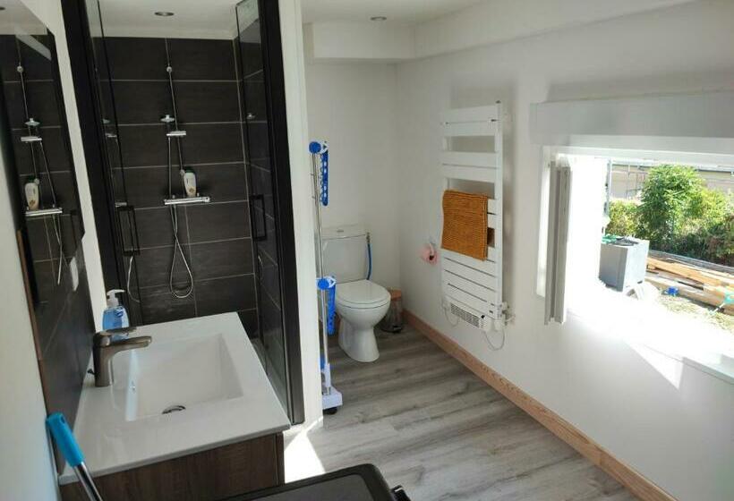 Petit Coin De Bonheur Studio Neuf Et Lumineux à 5mins Du Centre Ville