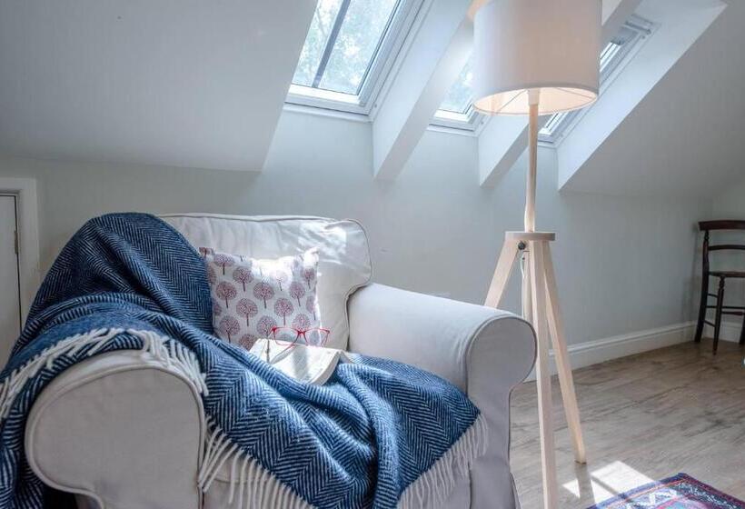 Poplar Farm Cartlodge, Earl Soham