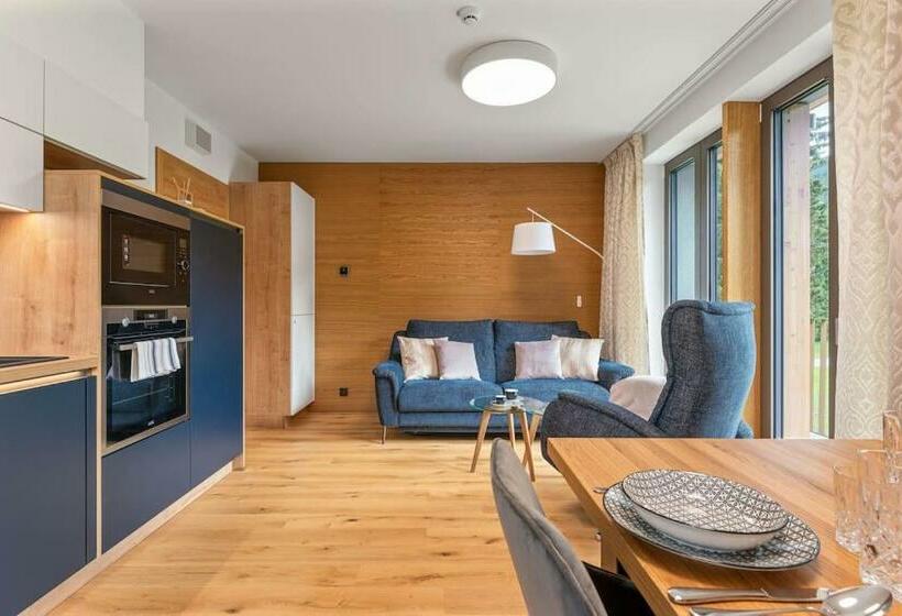 Residence Koubek   útulný Apartmán S Výhledem A Parkováním