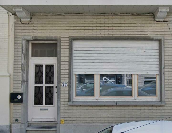 Ruim Authentiek Gelijkvloers Appartement Op Wandelafstand Van De Zee