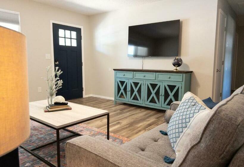 Subtle Comfort And Style In Quiet Neighborhood