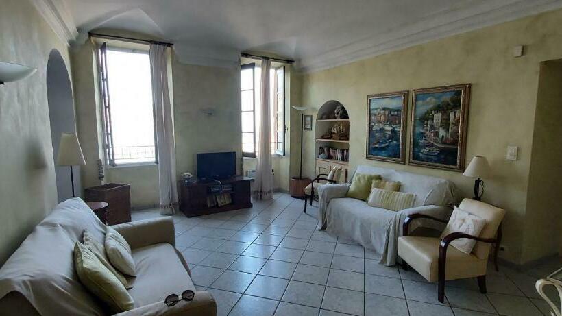 Trilocale Mentone Vista Mare