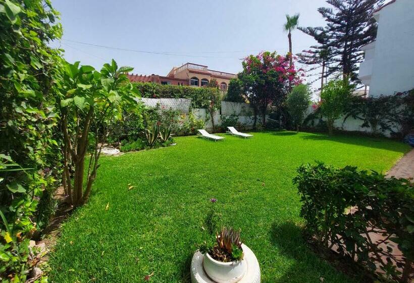 Villa Privative En Bord De Mer à Sidi Rahal Plage