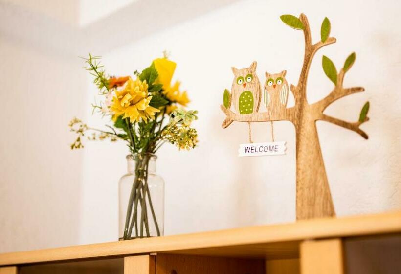 Waldblickwohnung Mit Kamin Und Sauna Für Bis Zu 5 Personen