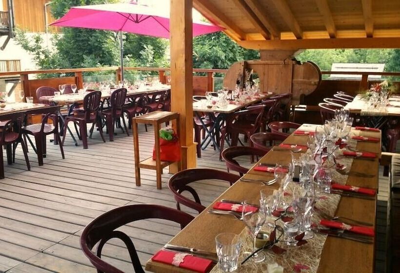 Apart Hotel & Spa La Destière