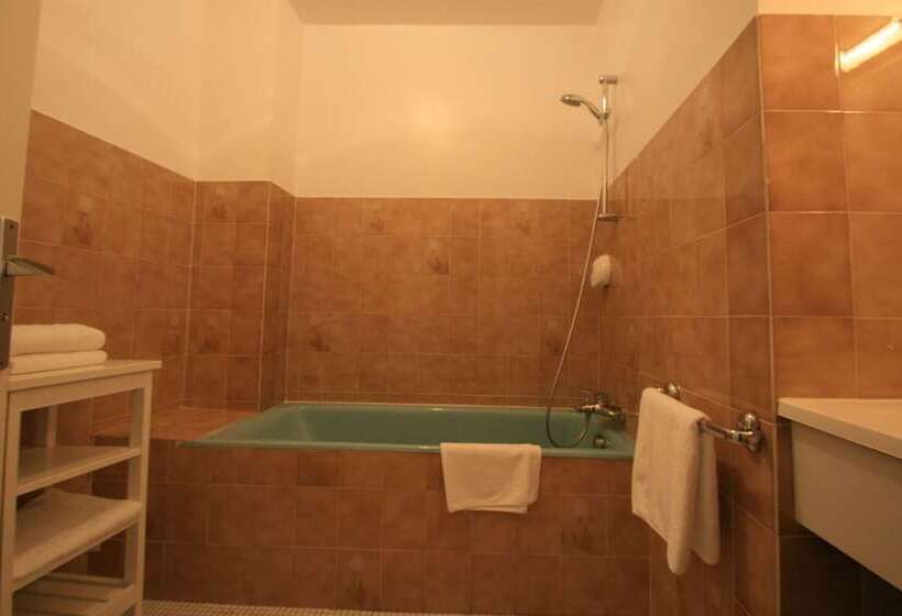 Auberge Du Cabestan Hotel Audierne