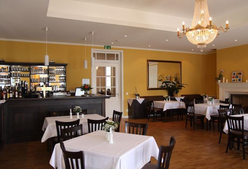 Café Wildau Hotel & Restaurant Am Werbellinsee