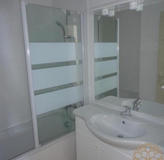 فندق Adonis Valberg