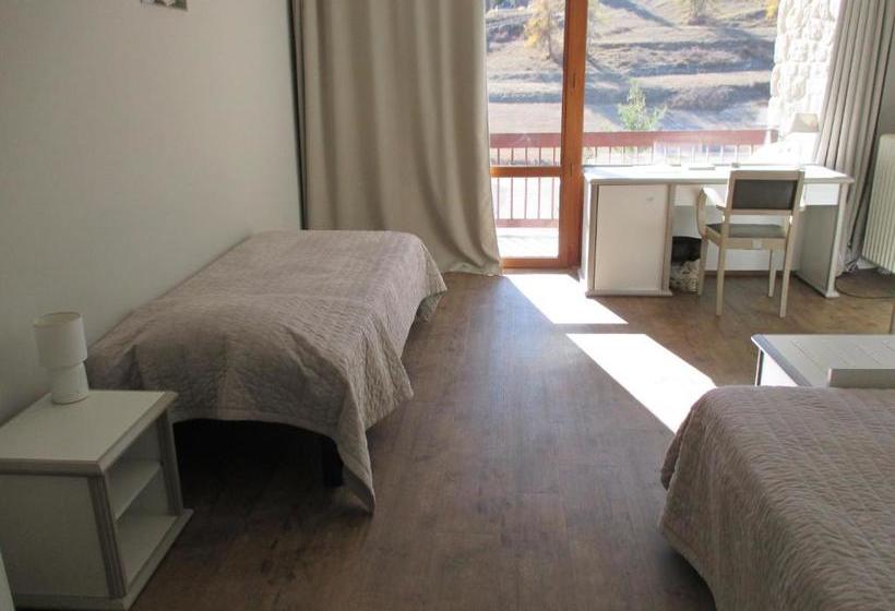 בית מלון כפרי Hôtel L'adrech De Lagas