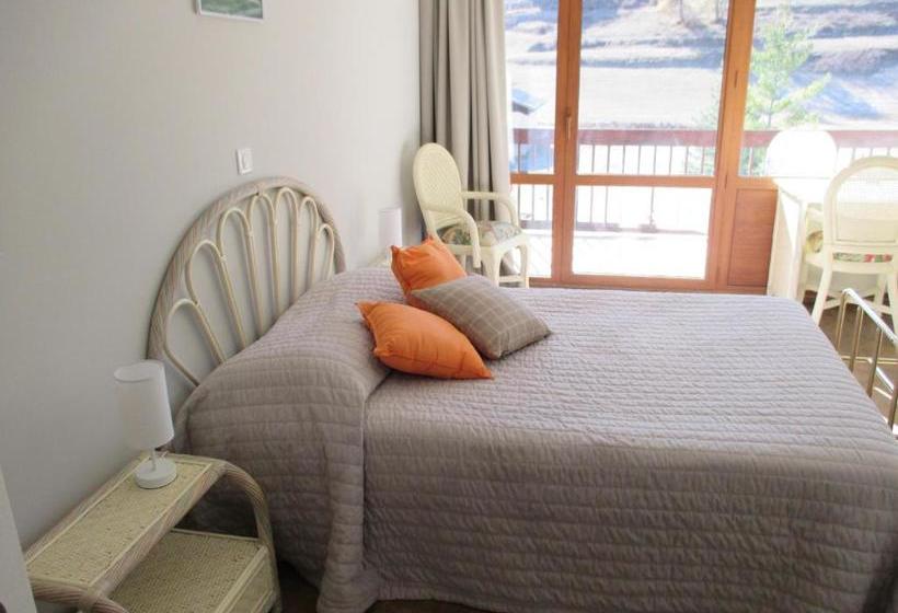 בית מלון כפרי Hôtel L'adrech De Lagas