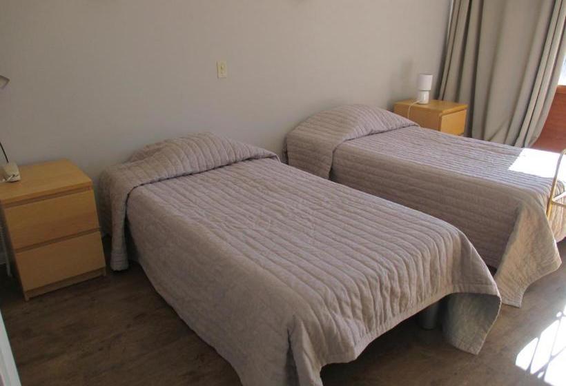 בית מלון כפרי Hôtel L'adrech De Lagas