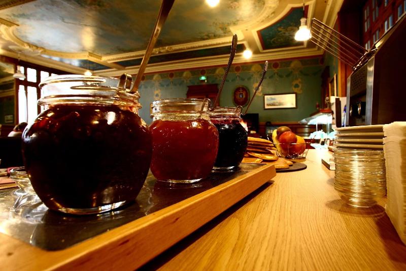 Отель Logis   Hôtel Arc En Ciel Et Spa Les Sables D Olonne