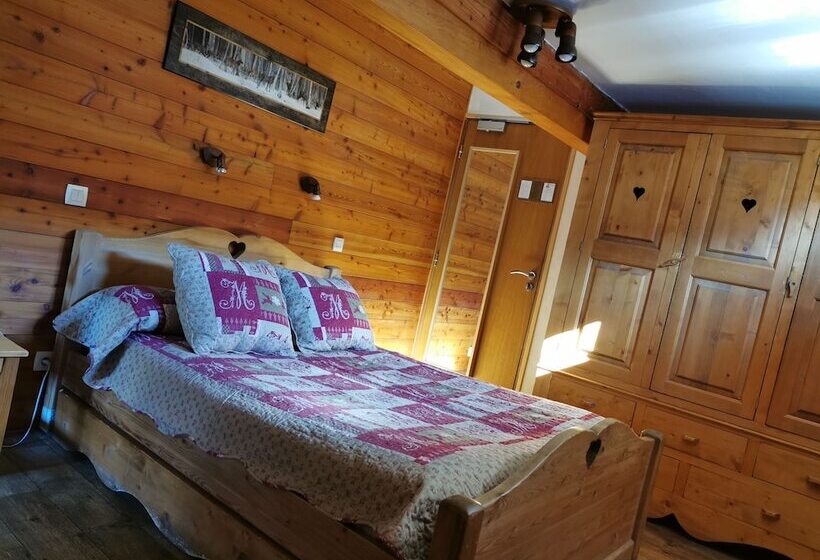 هتل Arolla